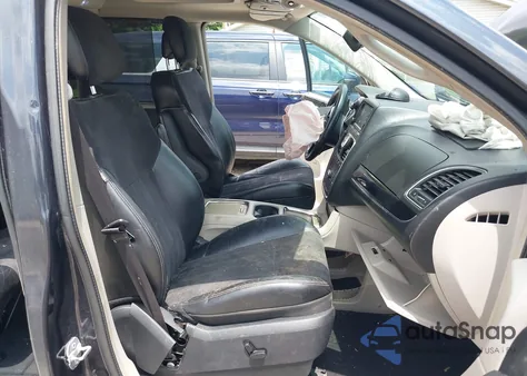 2014 Chrysler Town & Country Touring-L 30Th Anniversary from USA, damaged, VIN 2C4RC1CG7ER328803